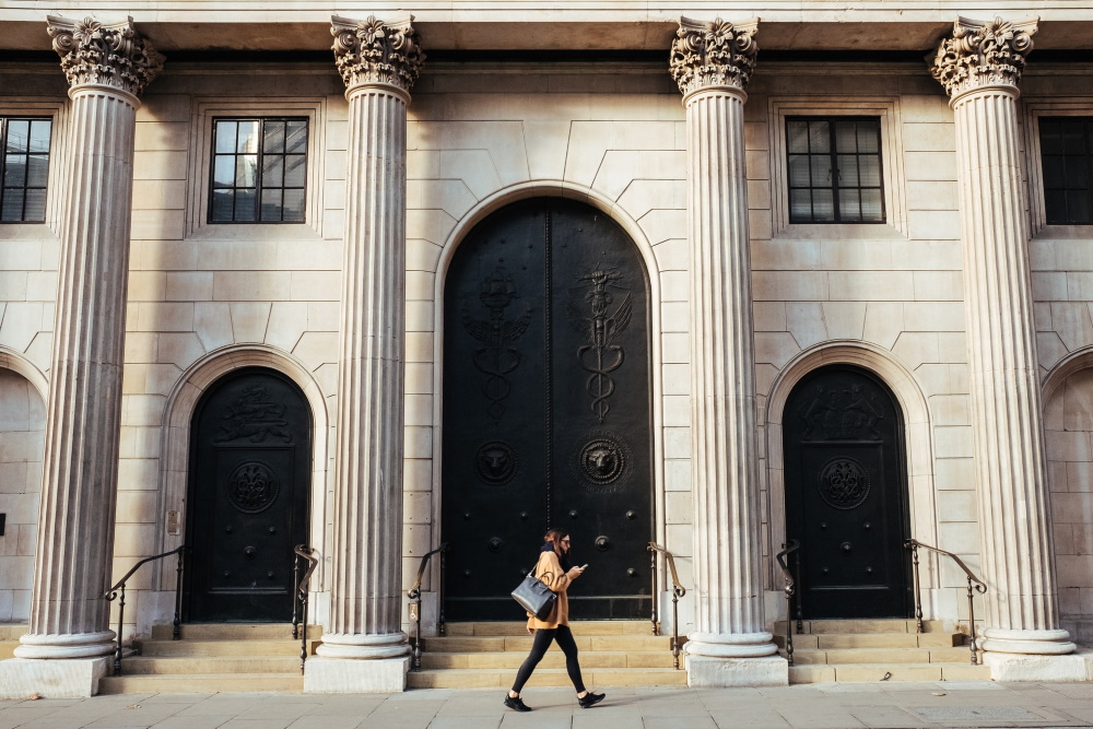 Bank of England increases stimulus package for UK economy