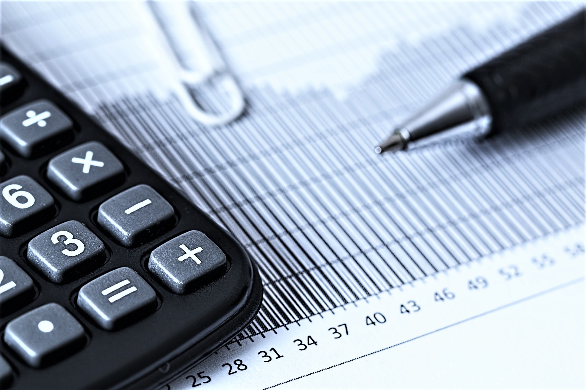 UK economic growth to halve this year, warns BCC