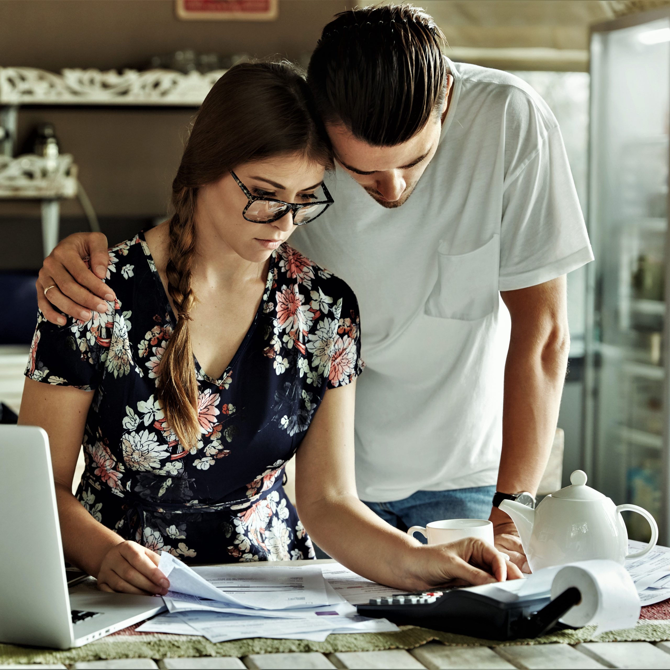 IFS warns of fall in household incomes