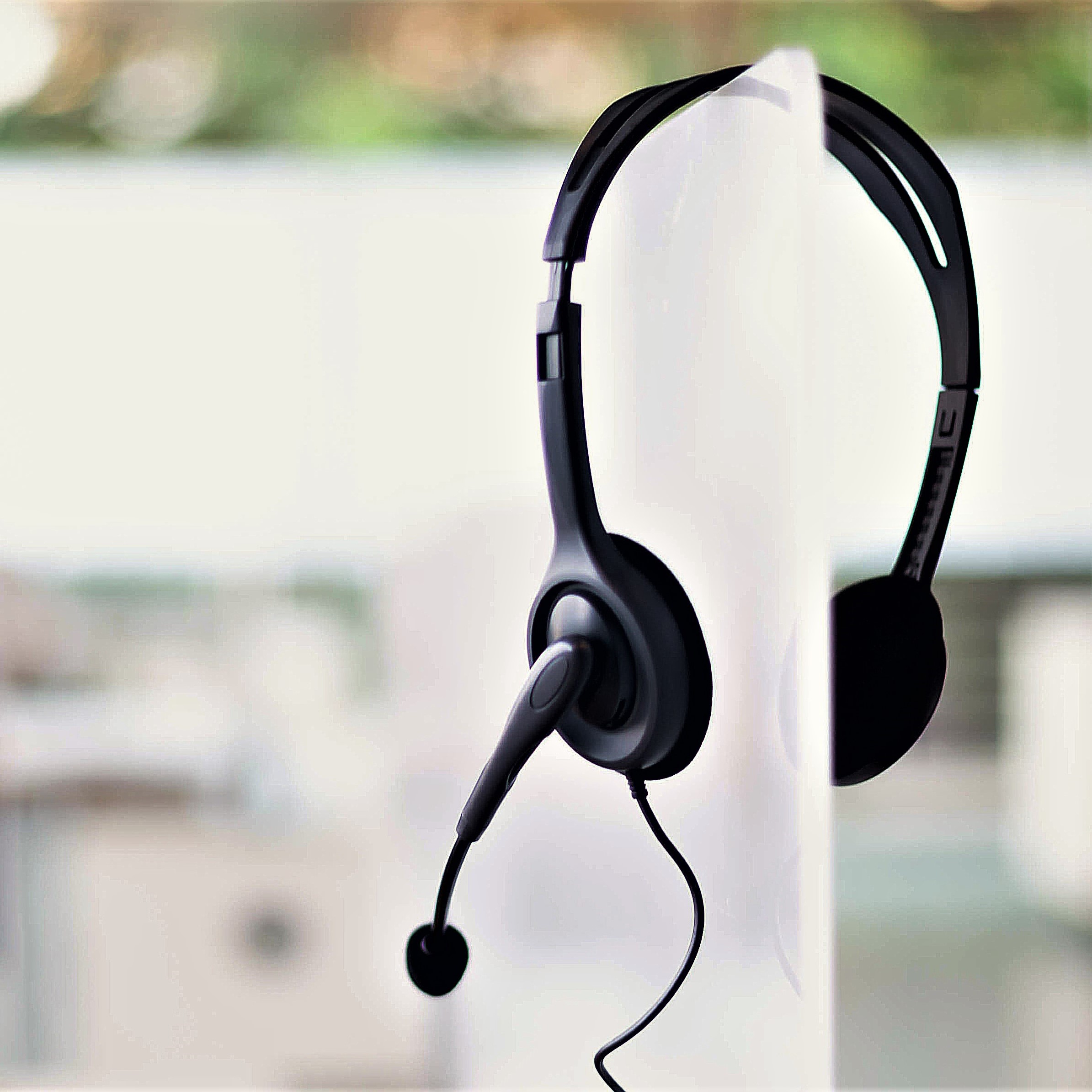 HMRC closes self assessment helpline for three months
