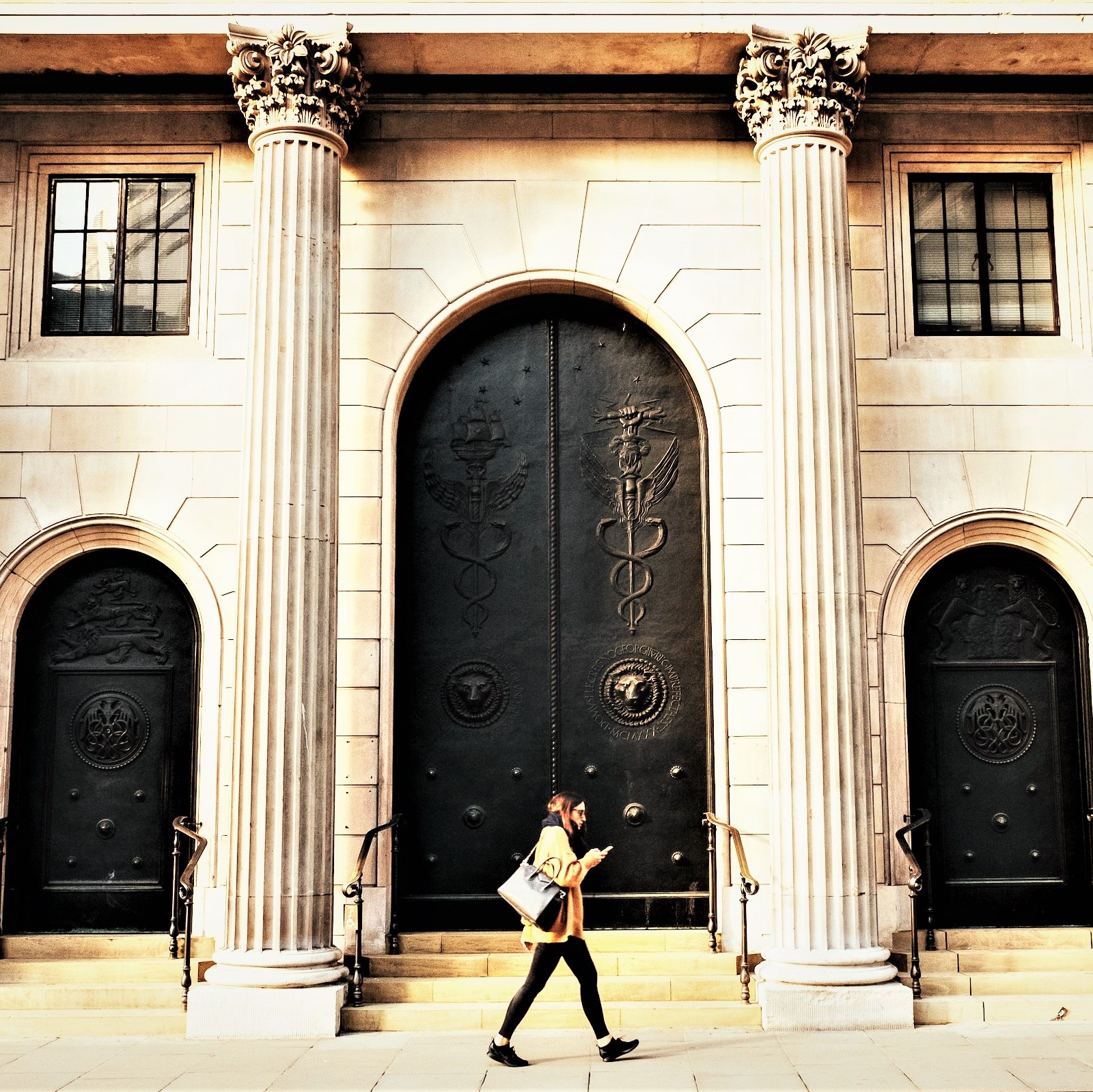 Bank of England raises UK base interest rate