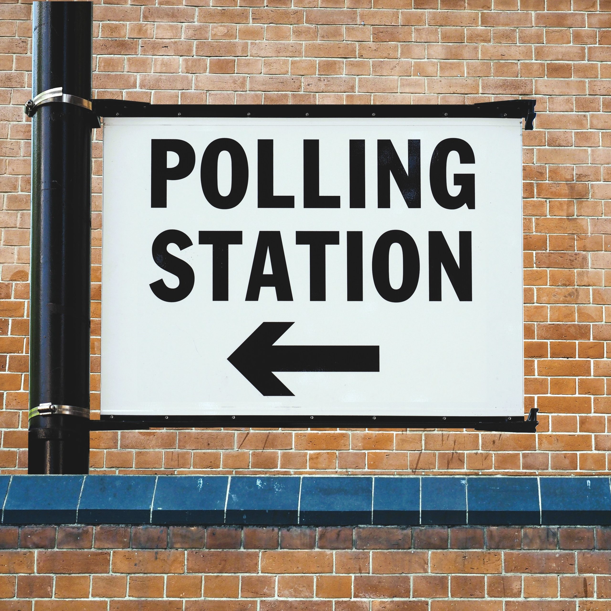 Tax cuts may have to be scrapped due to ‘economic bind’, warns IFS